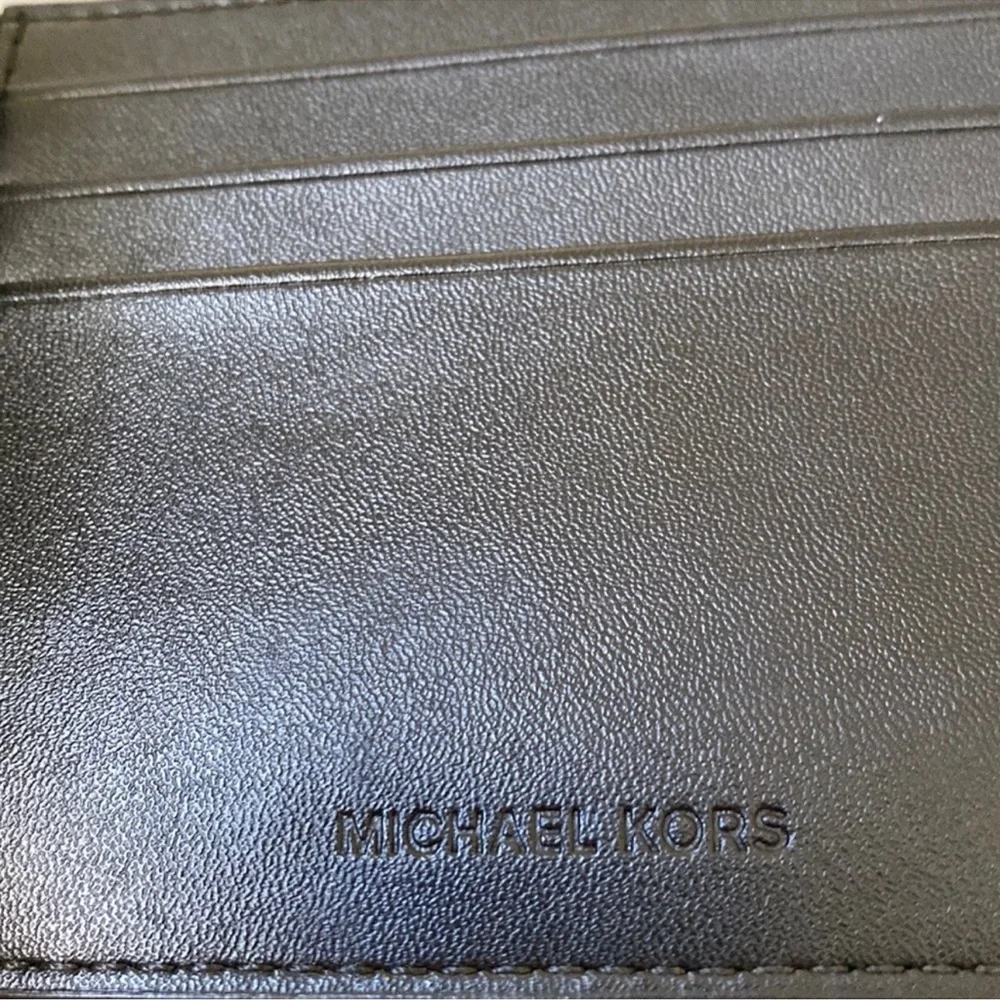 New Michael Kors Jet Set Slim Billfold Wallet